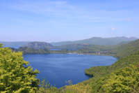 十和田湖西湖畔の自然と歴史