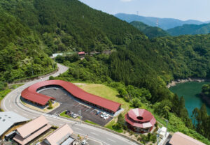 美しい村の取り組みが学べる『日本で最も美しい村オンライン大学』